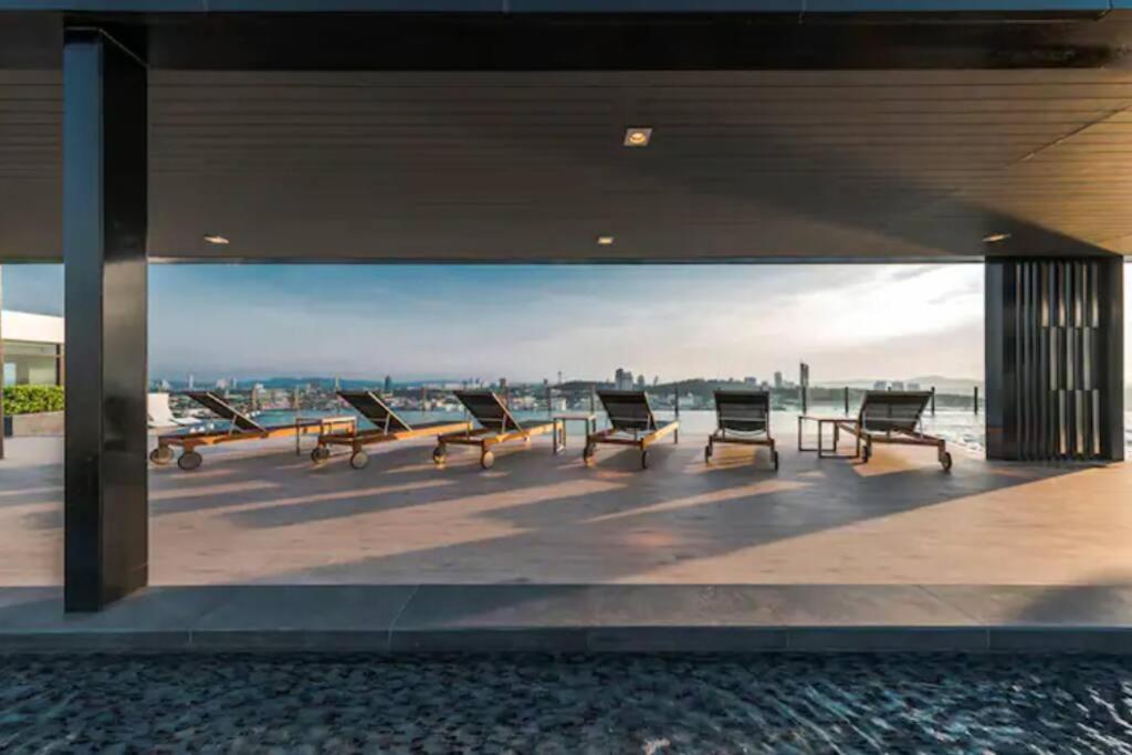 The Base Central Pattaya 2Bed King&Queen Sky Seaview & Infinity Pool Экстерьер фото