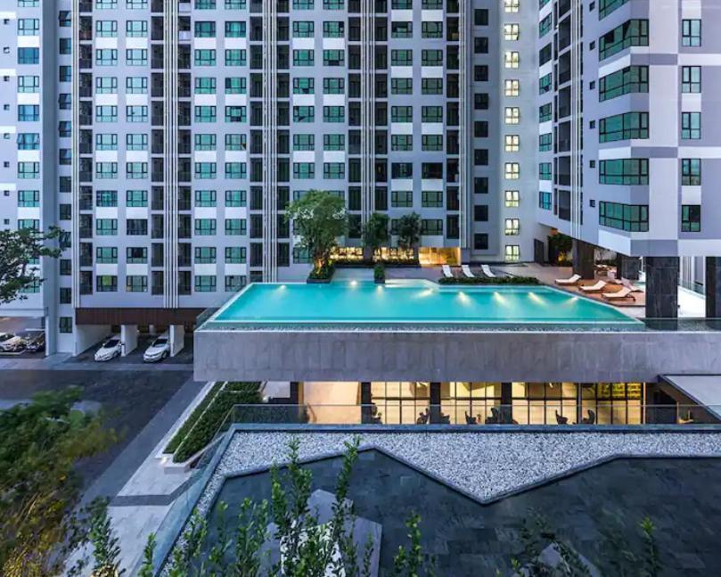 The Base Central Pattaya 2Bed King&Queen Sky Seaview & Infinity Pool Экстерьер фото